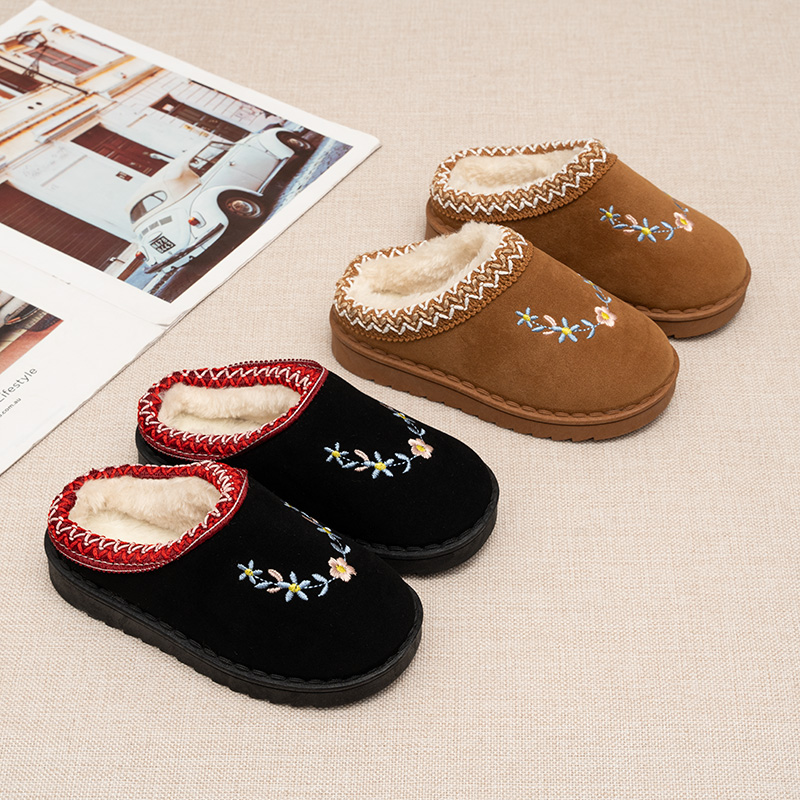 Embroidery Online - Детские зимние тапочки с цветочной вышивкой,
