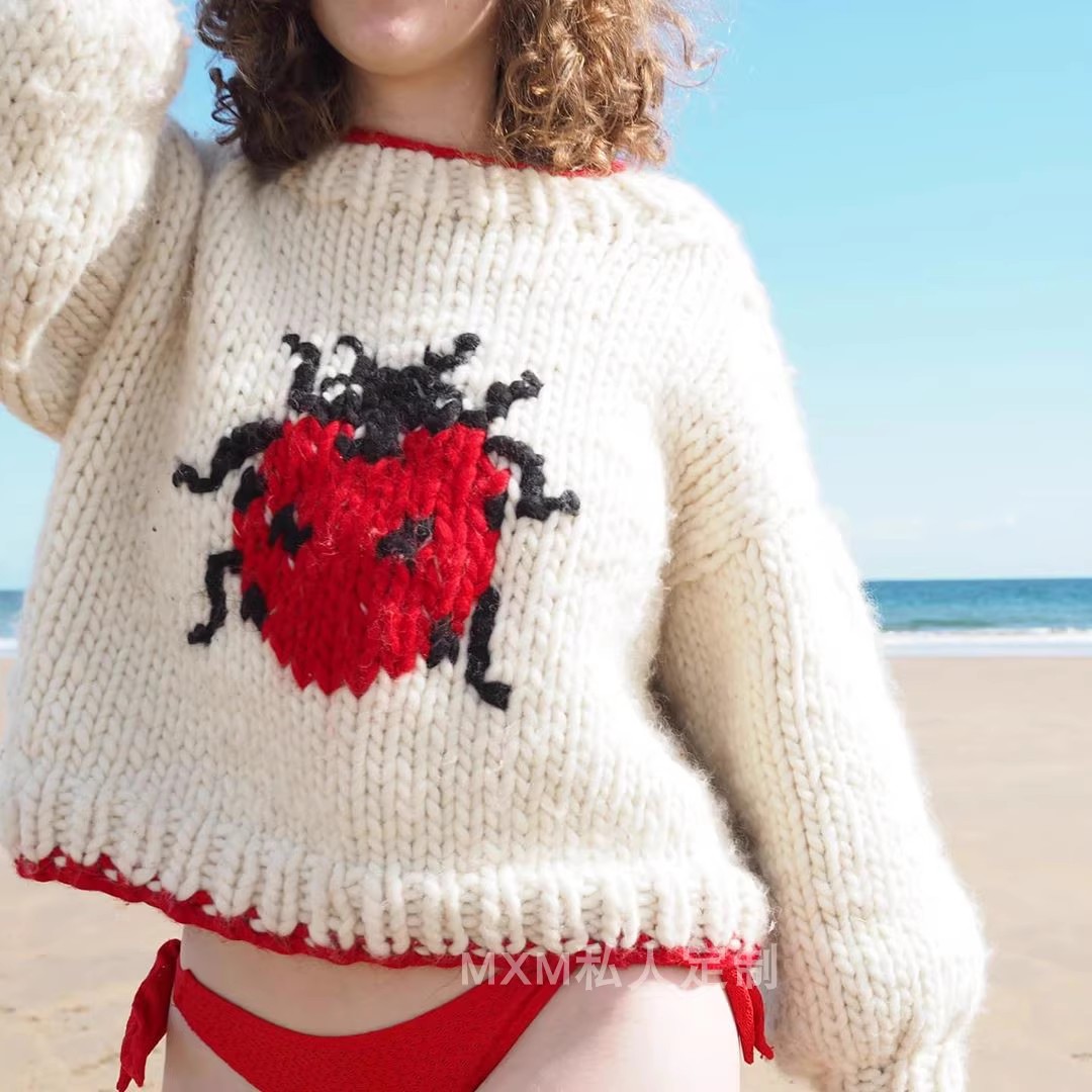 Женский свитер из чистой шерст – обзор и цена Embroidery Lady Bug